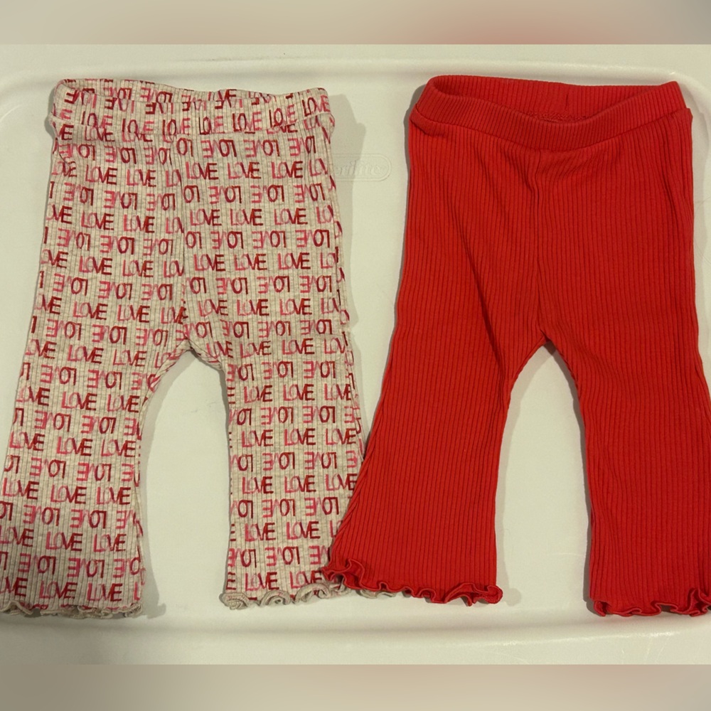 Old Navy Ribbed Flare Leggings